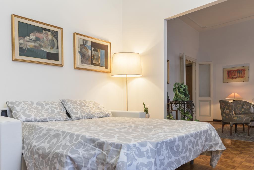 Flower'S Market Apartment - Charme Holidays Roma Ngoại thất bức ảnh
