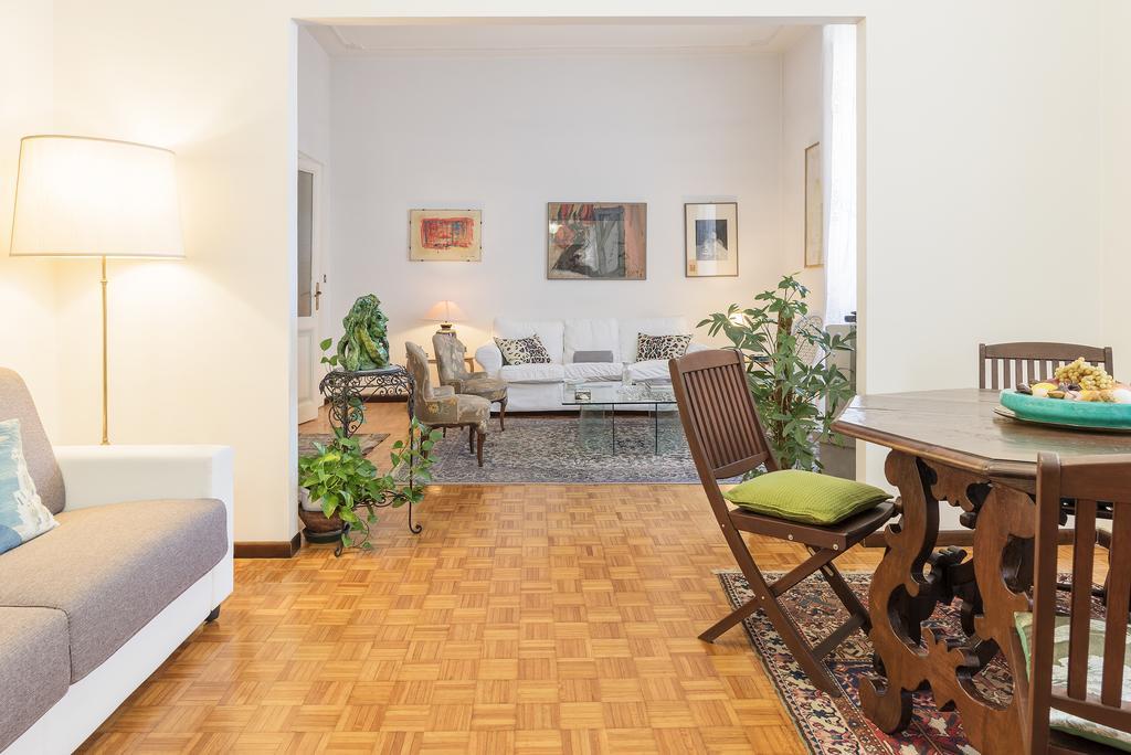 Flower'S Market Apartment - Charme Holidays Roma Ngoại thất bức ảnh